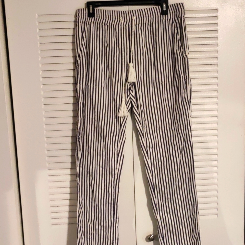 Tommy Bahama Linen Pants with drawstring waist